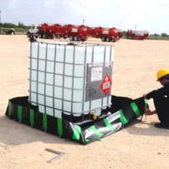 UltraTech 8252 - 10' X 10' Ultra-Containment Berms®, Economy Model -Wessco Shop 37bc00 5 4