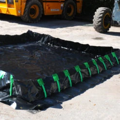 UltraTech 8209 - 6' X 6' Spill Containment Berm, Stake Wall Model -Wessco Shop 37bc06 4 1 3